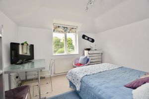 Bedroom- click for photo gallery